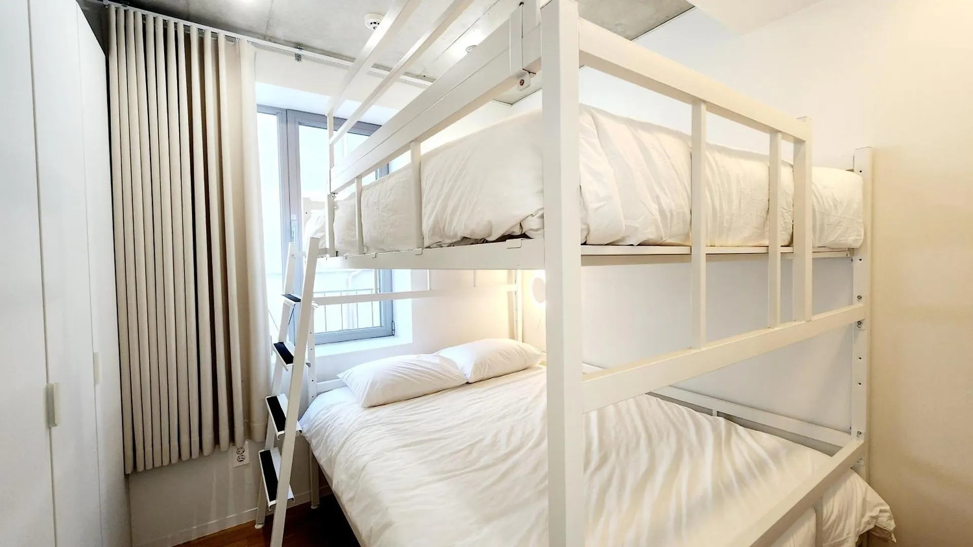 Verandasamsung Seoul Apartment